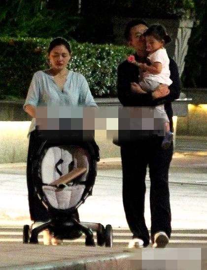 大S產(chǎn)后首現(xiàn)身臉型身材圓潤 大S產(chǎn)后首現(xiàn)身臉型身材圓潤