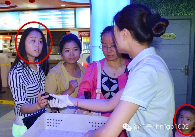 　　看完這部電影，我只有一句話(huà)要對(duì)復(fù)仇者們說(shuō)：你們耍帥的時(shí)候考慮過(guò)我們普通老百姓的感受嗎??？