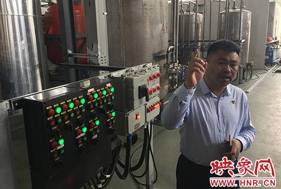 王鐵柱接受采訪(fǎng)