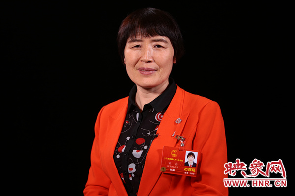 全國(guó)人大代表宋靜 全國(guó)人大代表宋靜