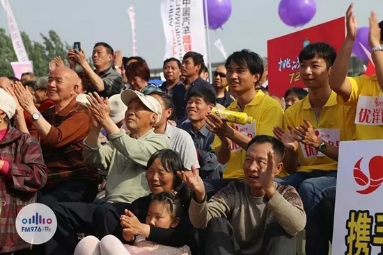 看你們的表情就知道，你們在想，再來一段！