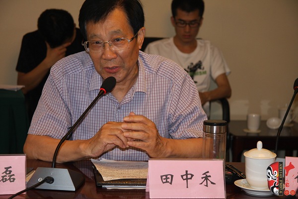 原文聯(lián)主席、作家協(xié)會主席田中禾