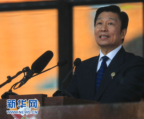 12月10日，國家副主席李源潮在南非約翰內(nèi)斯堡出席南非政府為前總統(tǒng)曼德拉舉行大型官方追悼活動(dòng)并致辭。