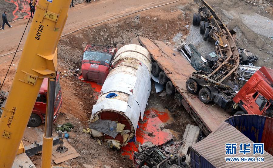 河南義昌大橋坍塌事故現(xiàn)場(chǎng)附近河流恢復(fù)原樣 監(jiān)測(cè)稱(chēng)未出現(xiàn)污染 河南義昌大橋坍塌事故現(xiàn)場(chǎng)附近河流恢復(fù)原樣 監(jiān)測(cè)稱(chēng)未出現(xiàn)污染