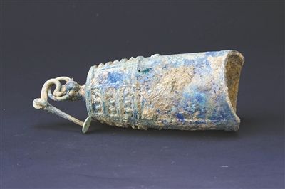 2號(hào)墓出土的銅編鐘。