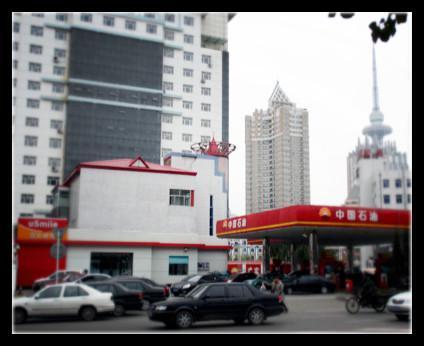 2013年12月20日，央視網(wǎng)記者來(lái)到中石油尚志銷售分公司調(diào)查，但對(duì)方拒絕了采訪要求。