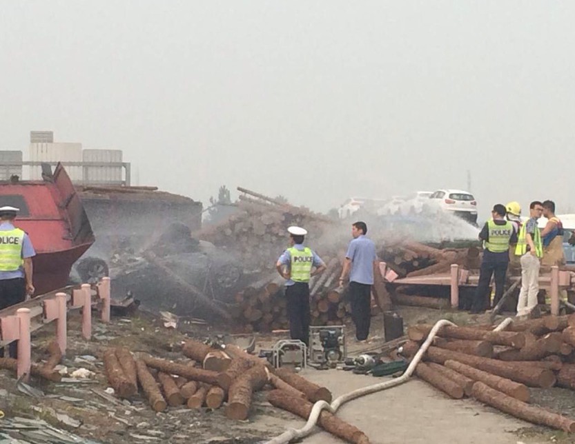 事故現(xiàn)場(chǎng) 事故現(xiàn)場(chǎng)