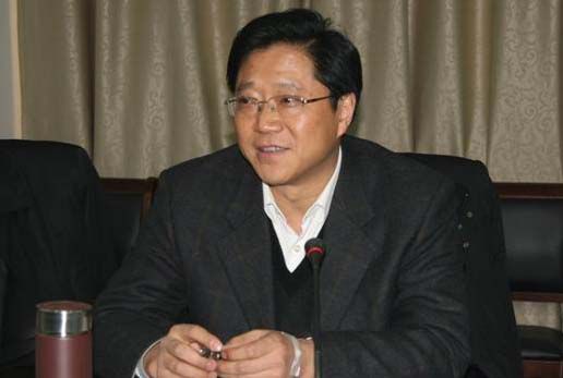 銅陵市委召開(kāi)全市領(lǐng)導(dǎo)干部會(huì)議宣布安徽省委決定，提名銅陵市委副書(shū)記倪玉平為銅陵市人民政府市長(zhǎng)候選人。