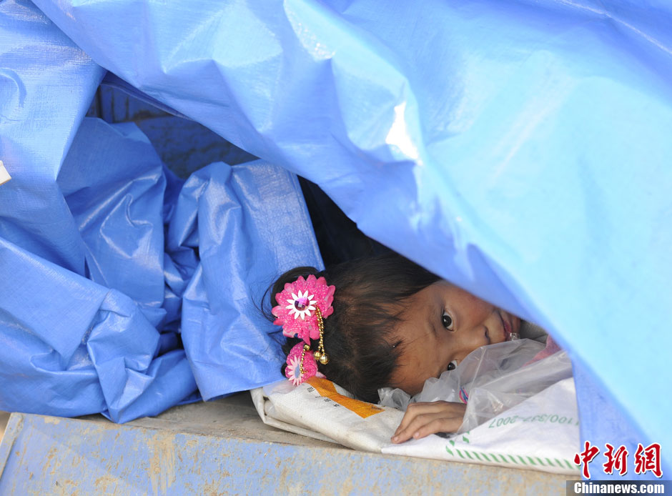 甘肅定西地震:岷縣永光村救援現(xiàn)場直擊 甘肅定西地震:岷縣永光村救援現(xiàn)場直擊