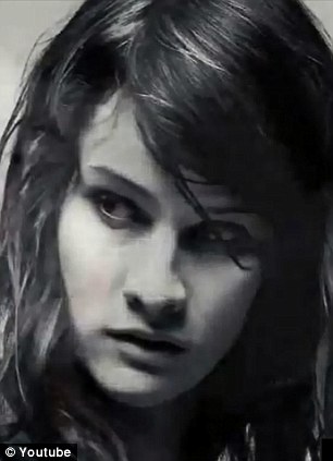 千張照片記錄帥哥變“美女”全過(guò)程 千張照片記錄帥哥變“美女”全過(guò)程