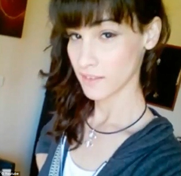 千張照片記錄帥哥變“美女”全過(guò)程 千張照片記錄帥哥變“美女”全過(guò)程