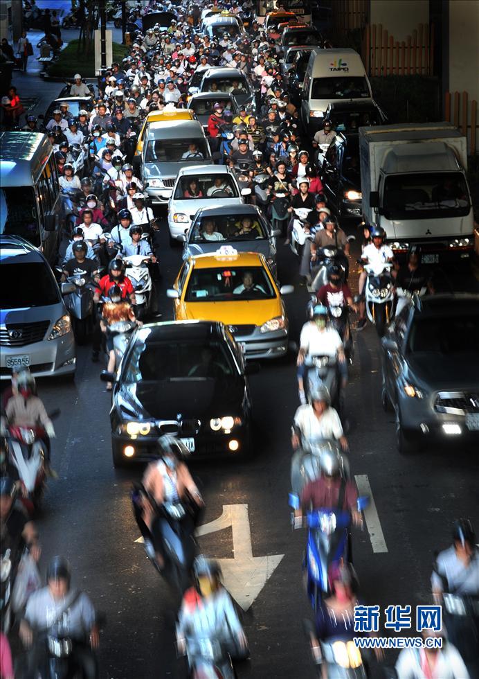 臺(tái)北“機(jī)車”掠影 臺(tái)北“機(jī)車”掠影