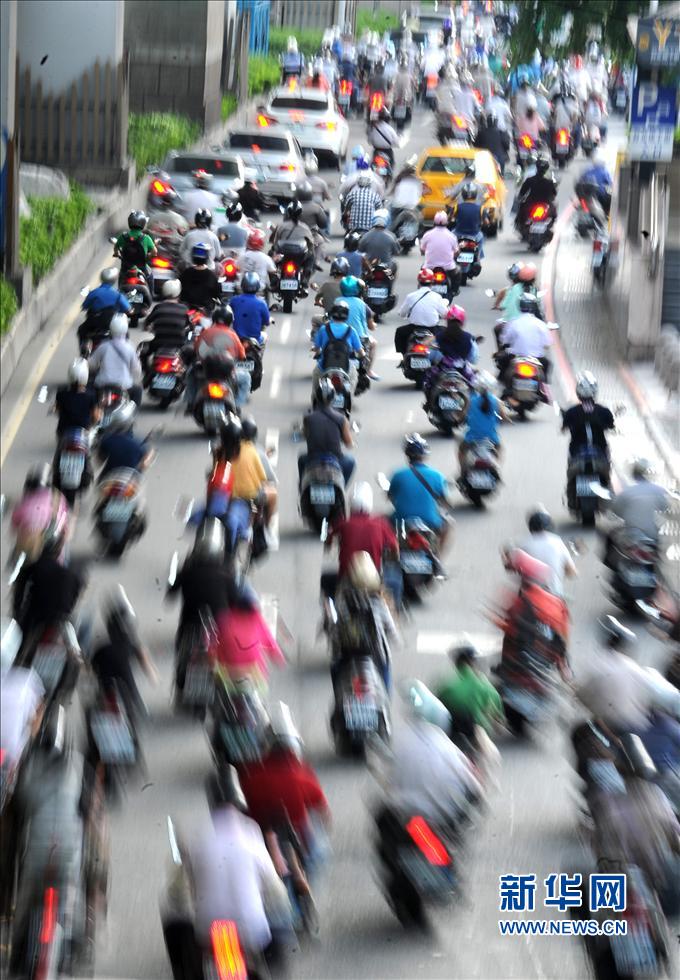 臺(tái)北“機(jī)車”掠影 臺(tái)北“機(jī)車”掠影