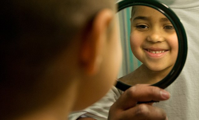 5歲女孩成美國(guó)首位變性兒童 5歲女孩成美國(guó)首位變性兒童