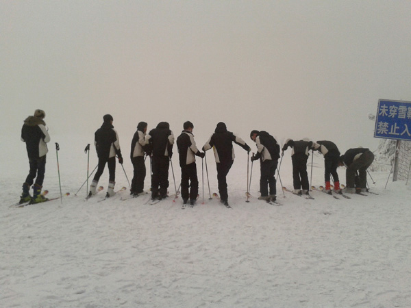 鄭州人自己的滑雪場(chǎng)圣誕啟幕！