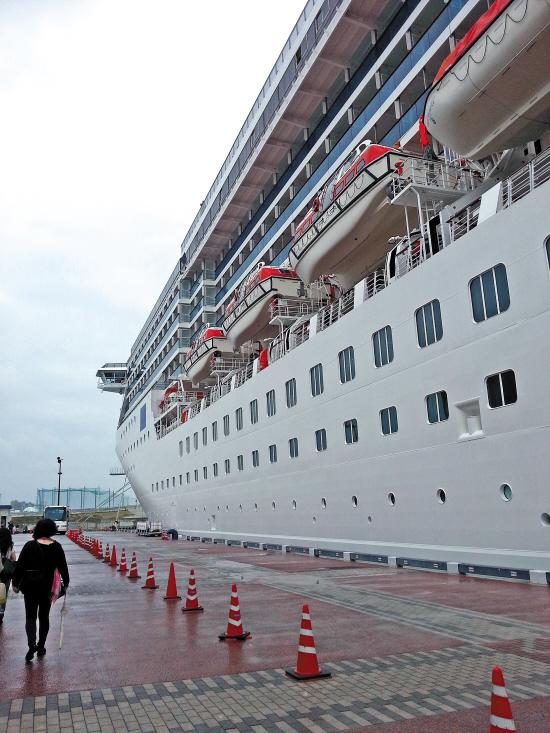 春節(jié)出游做足功課:冰雪游注意溫差 海島游慎食海鮮 春節(jié)出游做足功課:冰雪游注意溫差 海島游慎食海鮮