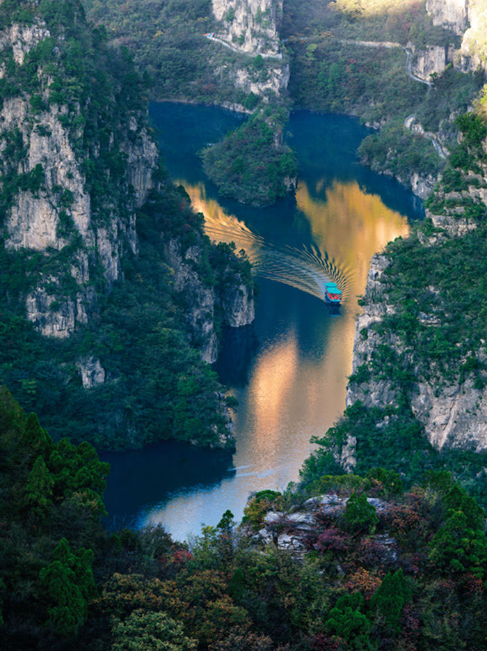 青龍峽、峰林峽景區(qū)推出女性免票月優(yōu)惠活動