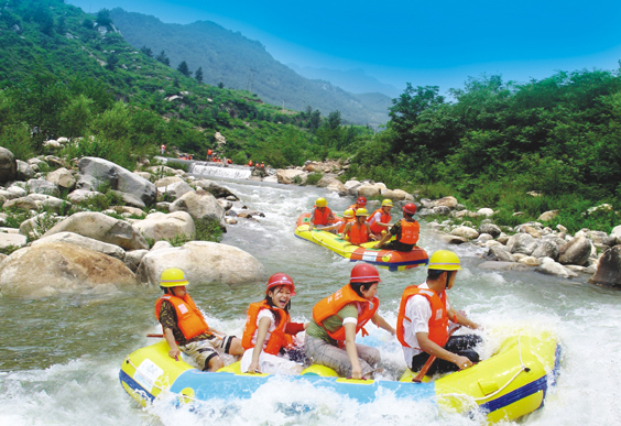 迎接酷暑 堯山第一漂萬人漂流季揚(yáng)帆起航 迎接酷暑 堯山第一漂萬人漂流季揚(yáng)帆起航