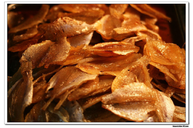 戶(hù)部巷:狹仄巷子里的復(fù)雜味道