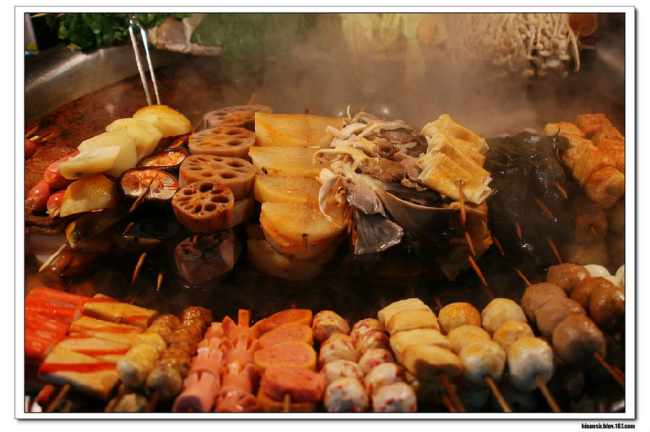 戶(hù)部巷:狹仄巷子里的復(fù)雜味道