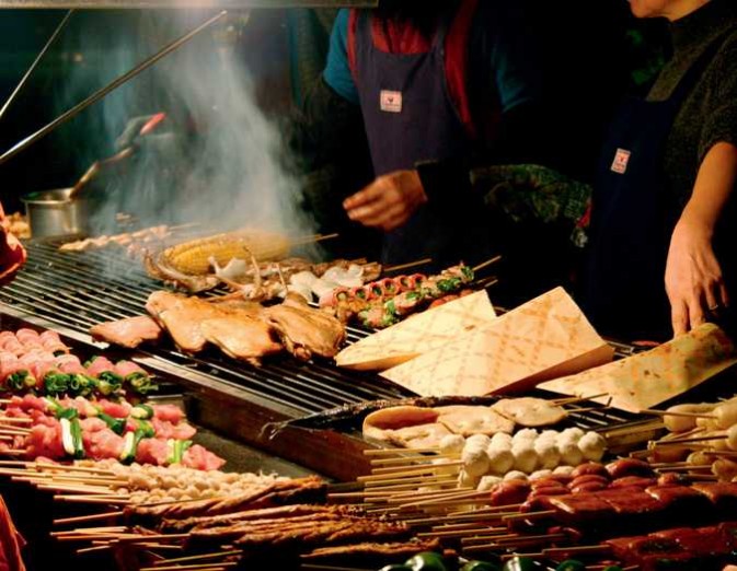 廟不離市、市不離廟的臺(tái)灣小吃