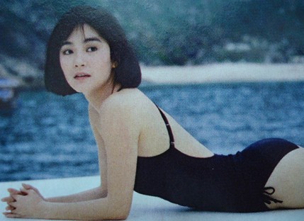 昔日清純林青霞被稱為“臺(tái)灣永遠(yuǎn)的女神” 昔日清純林青霞被稱為“臺(tái)灣永遠(yuǎn)的女神”