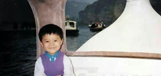 鹿晗童年照 鹿晗童年照