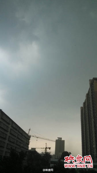 鄭州等地并將伴有短時大風(fēng) 鄭州等地并將伴有短時大風(fēng)