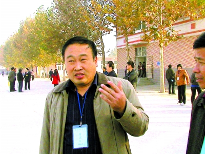 張偉生前照片。胡恩來攝