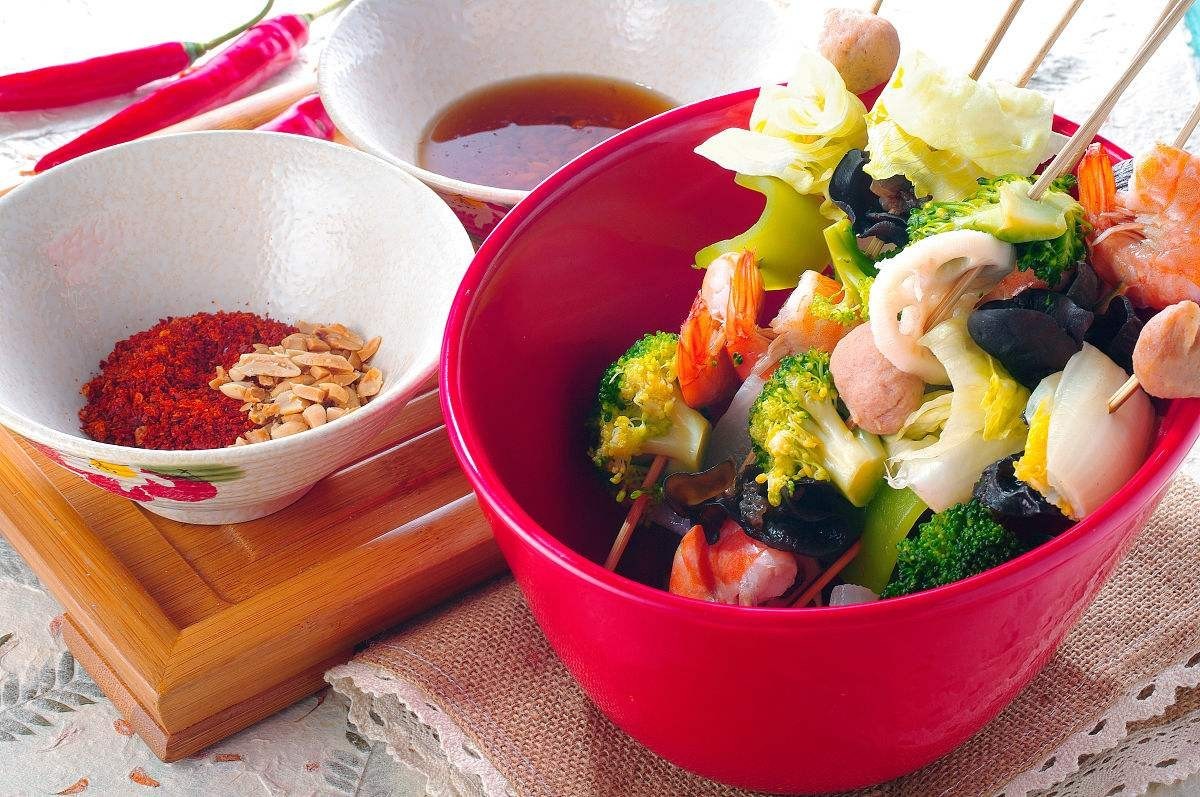 麻辣燙米線燒烤如何翻譯？有國(guó)家標(biāo)準(zhǔn)啦！