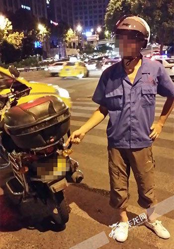 駕駛員主動要求進行酒精含量測試。警方供圖