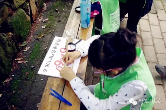 寶貝，爸爸媽媽一直在身后看你認(rèn)真完成任務(wù)！我的女兒棒棒噠！