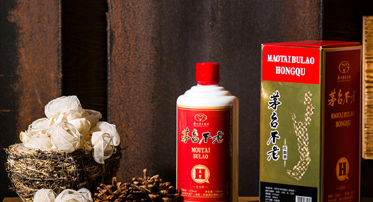茅臺不老紅曲酒掀起酒業(yè)健康風 茅臺不老紅曲酒掀起酒業(yè)健康風