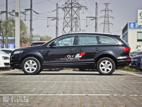 奧迪2013款奧迪Q7 奧迪2013款奧迪Q7