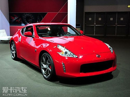 日產(chǎn)新370Z