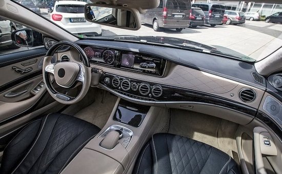 新一代S級(jí)內(nèi)飾可謂是脫胎換骨 新一代S級(jí)內(nèi)飾可謂是脫胎換骨