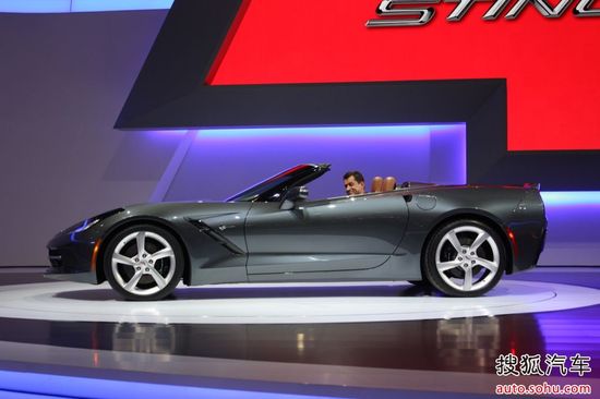 雪佛蘭克爾維特敞篷版亮相 雪佛蘭克爾維特敞篷版亮相