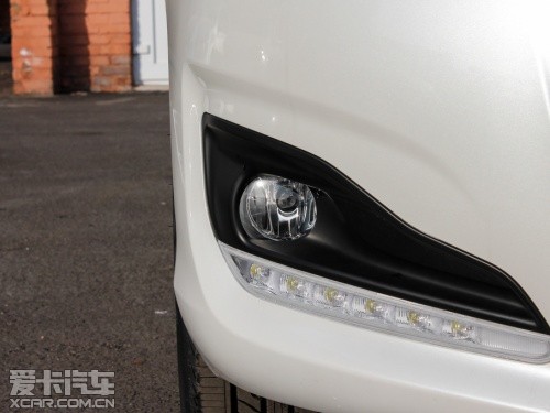 東風雪鐵龍2013款雪鐵龍C4L 東風雪鐵龍2013款雪鐵龍C4L