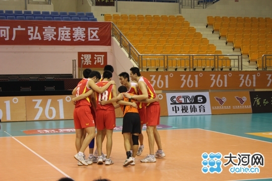 2013年全國排球錦標(biāo)賽在漯河開賽 共16支參賽隊