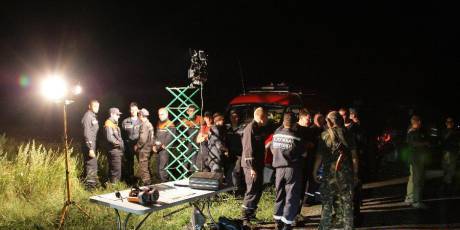 直擊馬航MH17客機(jī)墜毀現(xiàn)場(chǎng) 直擊馬航MH17客機(jī)墜毀現(xiàn)場(chǎng)