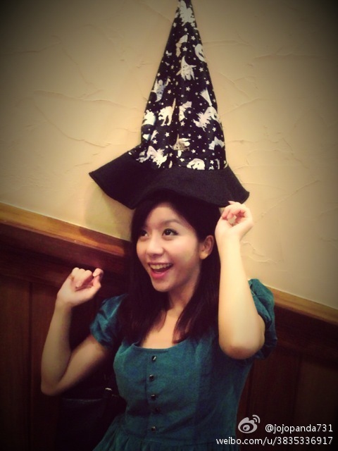 最美女教師:聽課人數(shù)太多 被迫換教室 最美女教師:聽課人數(shù)太多 被迫換教室