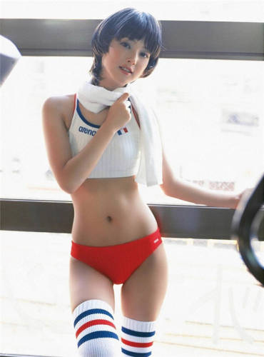 日本最美女星佐佐木希運動寫真 日本最美女星佐佐木希運動寫真