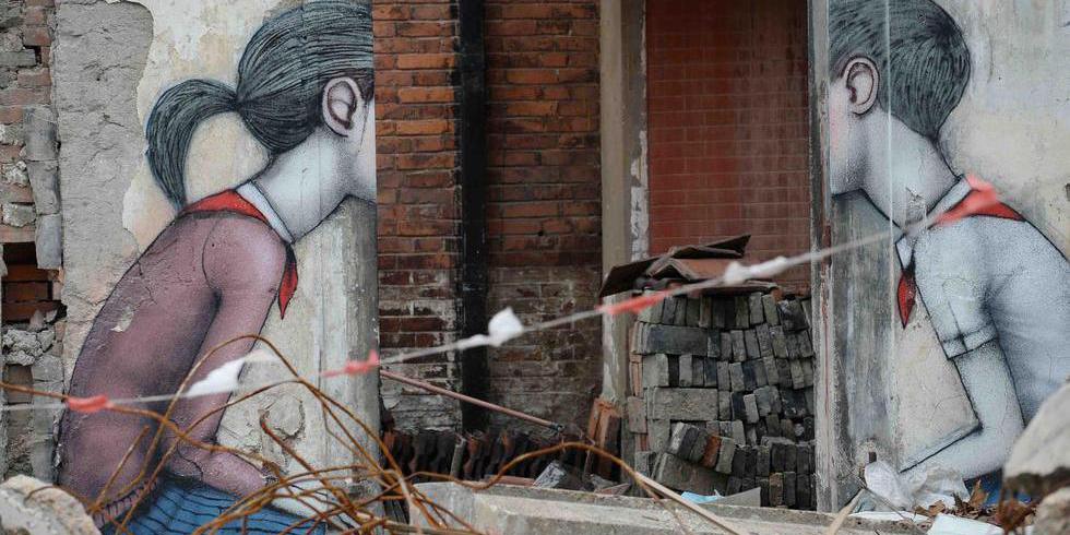 上海拆遷廢墟涂鴉走紅 上海拆遷廢墟涂鴉走紅