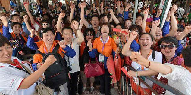 李錦記后人請(qǐng)1.3萬員工游泰國 李錦記后人請(qǐng)1.3萬員工游泰國