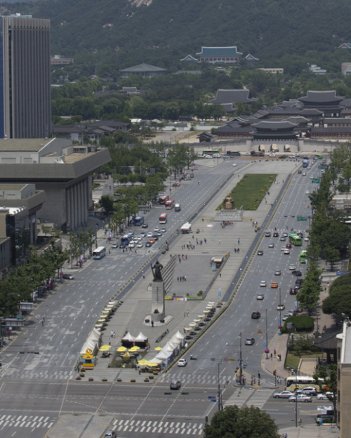 MERS疫情蔓延 韓國(guó)首爾鬧市成為空城 MERS疫情蔓延 韓國(guó)首爾鬧市成為空城