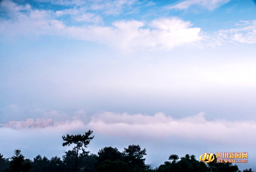 四川達州現輻射霧似海市蜃樓 四川達州現輻射霧似海市蜃樓
