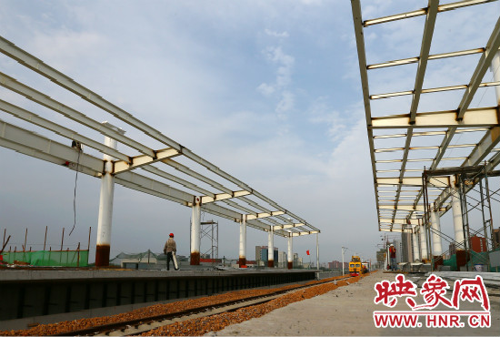 鄭信路站的主體框架已經(jīng)完工。
