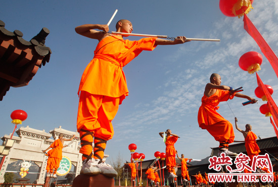 每個(gè)人心中都有一個(gè)或明或暗的功夫圖騰,作為武林高手，他們能飛檐走壁，擁有蓋世神功。