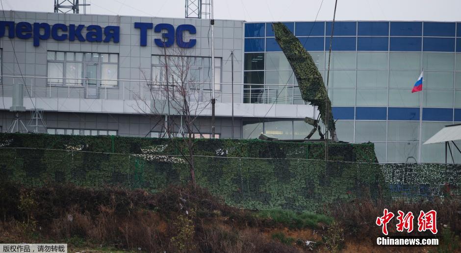 當?shù)貢r間1月29日，俄羅斯索契，2014年索契冬奧會，俄羅斯軍方在奧林匹克公園周邊部署放空導彈系統(tǒng)。