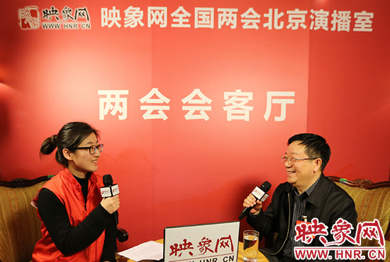 全國人大代表鄭永和做客映象網(wǎng)全國兩會北京直播室。